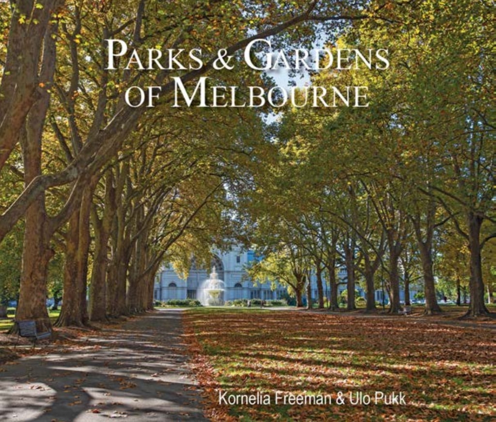 Parks & Gardens of Melbourne [non-booktrade customers only] cover