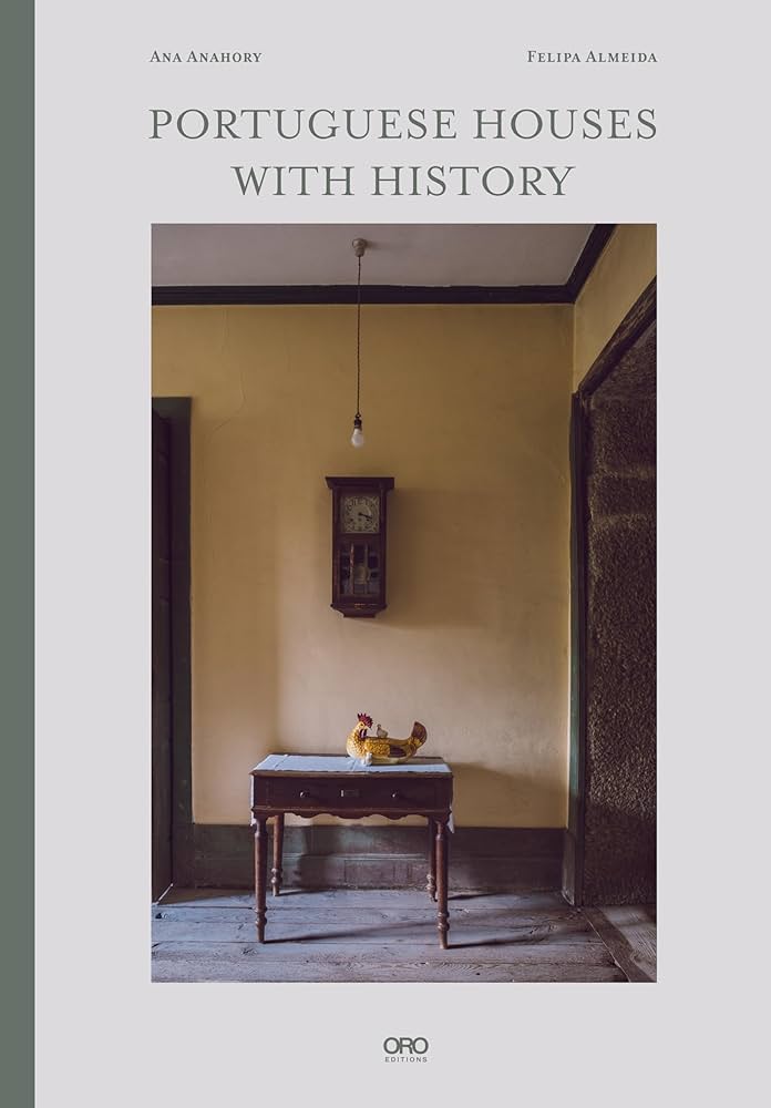 Portuguese Houses with History cover